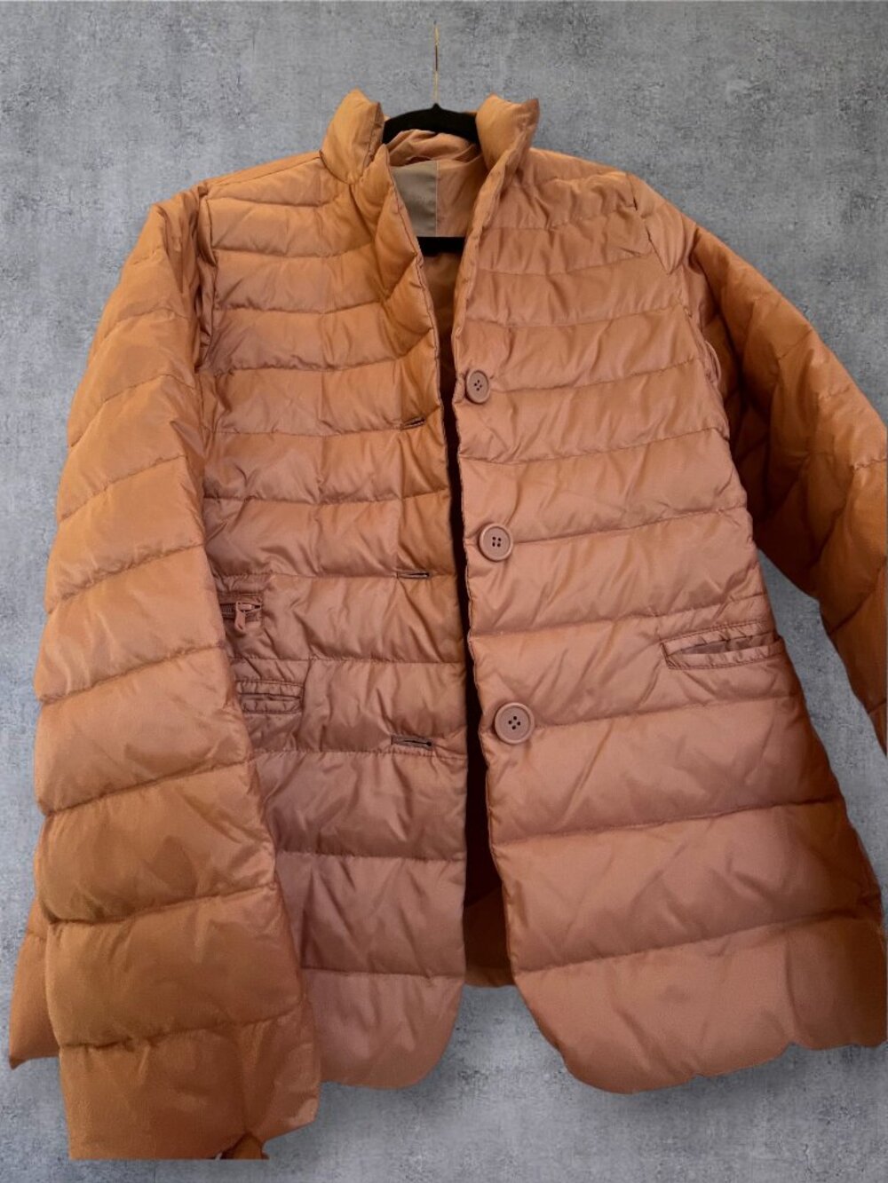 Jaggy Italian Designer Puffer Jacket Down Peach